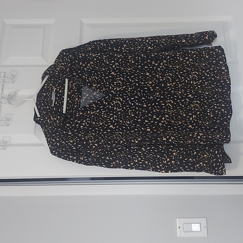 In Every Story v-neck long sleeved blouse, 2X petite